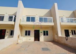 فيلا - 3 غرف نوم - 4 حمامات للكراء في قرية ورسان - المدينة الدولية - دبي