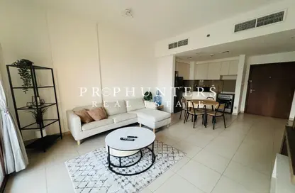 Apartment - 1 Bedroom - 2 Bathrooms for rent in Zahra Breeze Apartments 3B - Zahra Breeze Apartments - Town Square - Dubai