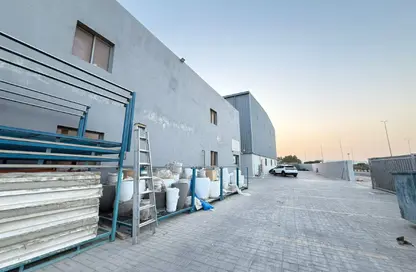 Warehouse - Studio - 7 Bathrooms for sale in Industrial Park - RAK FTZ - Ras Al Khaimah