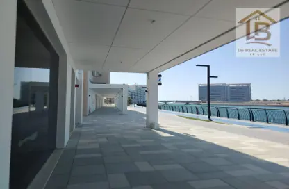 Retail - Studio - 1 Bathroom for rent in Mina Al Arab - Ras Al Khaimah