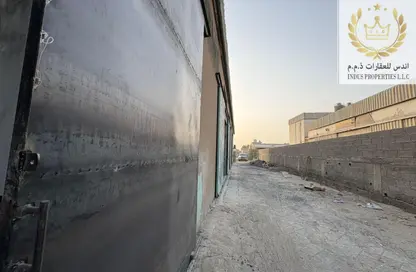 Warehouse - Studio - 1 Bathroom for rent in Ajman Gate Tower - Ajman Industrial 2 - Ajman Industrial Area - Ajman