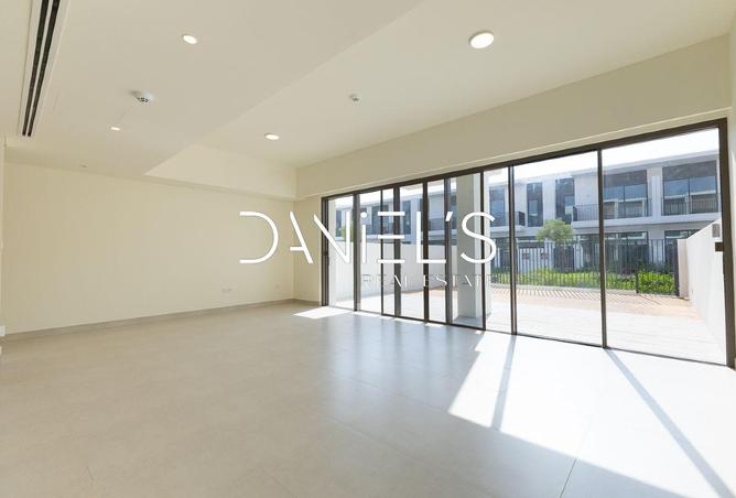 16019208 - Property Image 2