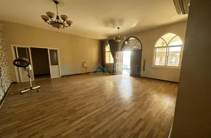 Empty Room image for: Villa - 3 Bedrooms - 3 Bathrooms for rent in Al Dhait - Ras Al Khaimah, Image 1