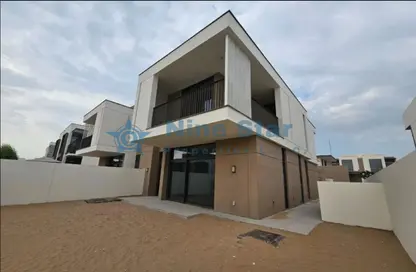 Villa - 4 Bedrooms - 5 Bathrooms for rent in Tilal Al Furjan - Al Furjan - Dubai