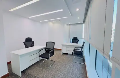 Office Space - Studio - 4 Bathrooms for rent in Hamdan Street - Abu Dhabi