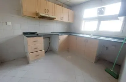 Apartment - 1 Bedroom - 1 Bathroom for rent in Muwailih Building - Muwaileh - Sharjah