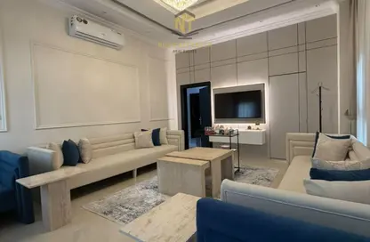 فيلا - 5 غرف نوم - 7 حمامات للبيع في 1 الياسمين - الياسمين - عجمان