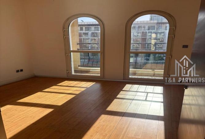 14339500 - Property Image 3