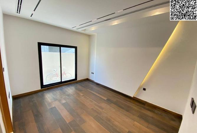 15701210 - Property Image 2