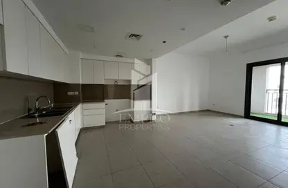 Apartment - 2 Bedrooms - 2 Bathrooms for rent in Zahra Apartments 2B - Zahra Apartments - Town Square - Dubai