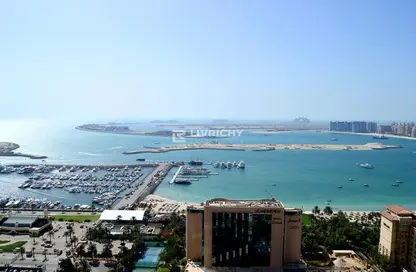 Apartment - 3 Bedrooms - 4 Bathrooms for rent in Ocean Heights - Dubai Marina - Dubai
