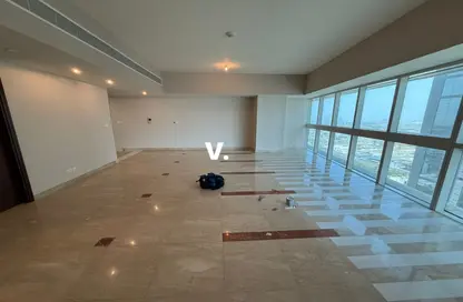 Apartment - 1 Bedroom - 2 Bathrooms for rent in Sama Tower - Sheikh Zayed Road - Dubai