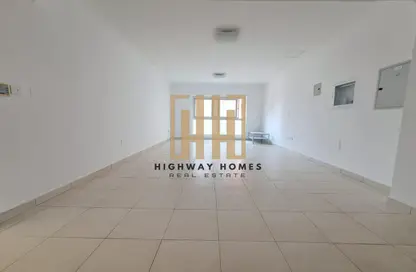 Apartment - 1 Bedroom - 2 Bathrooms for rent in Muweileh Community - Muwaileh Commercial - Sharjah