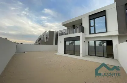 Villa - 4 Bedrooms - 4 Bathrooms for rent in Greenviews 2 - EMAAR South - Dubai South (Dubai World Central) - Dubai