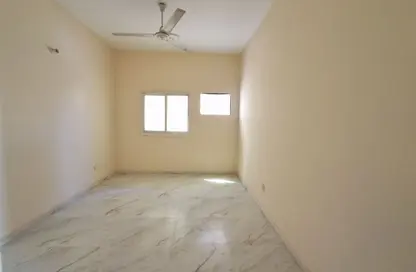 Apartment - 2 Bedrooms - 1 Bathroom for rent in Al Butina B - Al Butina - Sharjah