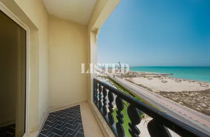 Apartment - Studio - 1 Bathroom for rent in Al Hamra Village - Ras Al Khaimah