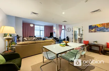 صورة لـ غرفة المعيشة / غرفة الطعام شقة - 3 غرف نوم - 3 حمامات للبيع في 1A شقق وردة - شقق وردة - تاون سكوير - دبي ، صورة رقم 1