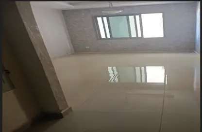 شقة - غرفة نوم - 1 حمام للايجار في مبنى جيباس 3 - الراشدية 2 - الراشدية - عجمان