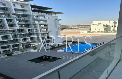 Apartment - 1 Bedroom - 2 Bathrooms for sale in Oasis 1 - Oasis Residences - Masdar City - Abu Dhabi