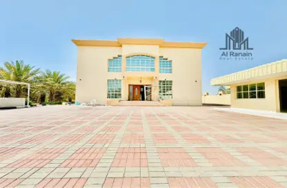 Villa - 5 Bedrooms for rent in Al Masoodi - Al Ain
