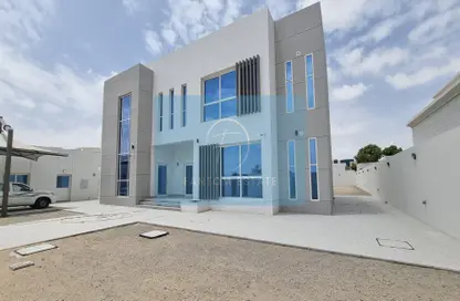 Villa - 6 Bedrooms for rent in Al Barsha South 2 - Al Barsha South - Al Barsha - Dubai