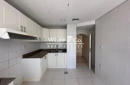 Villa - 2 Bedrooms - 3 Bathrooms for rent in Springs 10 - The Springs - Dubai