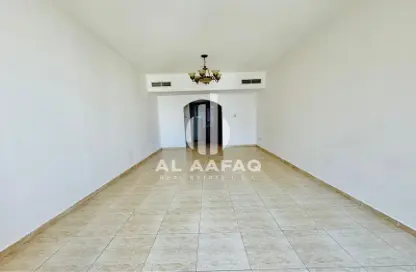 شقة - 2 غرف نوم - 3 حمامات للايجار في شارع التعاون - التعاون - الشارقة