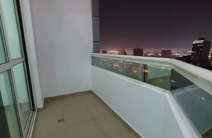 Apartment - 2 Bedrooms - 2 Bathrooms for rent in Ameer Bu Khamseen Tower - Al Majaz 3 - Al Majaz - Sharjah