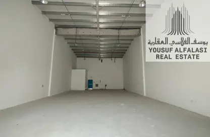 Warehouse - Studio - 1 Bathroom for rent in Umm Al Thuoob - Umm Al Quwain