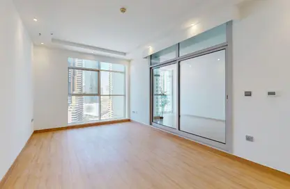 Apartment - 3 Bedrooms - 4 Bathrooms for rent in Skyview Tower - Dubai Marina - Dubai