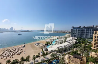 Apartment - 2 Bedrooms - 3 Bathrooms for sale in The Fairmont Palm Residence South - The Fairmont Palm Residences - Palm Jumeirah - Dubai