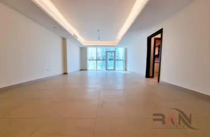 شقة - 2 غرف نوم - 3 حمامات للايجار في برج الجزيرة - شارع الكورنيش - أبوظبي