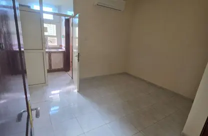 Apartment - Studio - 1 Bathroom for rent in Al Ghuair - Al Gharb - Sharjah