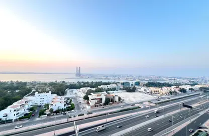 شقة - 4 غرف نوم - 5 حمامات للايجار في وايف تاور - شارع الكورنيش - أبوظبي