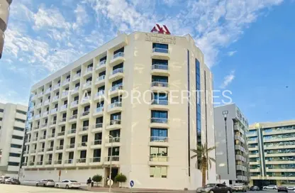 Apartment - Studio - 1 Bathroom for rent in Golden Sands 6 - Mankhool - Bur Dubai - Dubai
