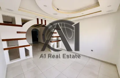 Office Space - Studio - 3 Bathrooms for rent in Central District - Al Ain