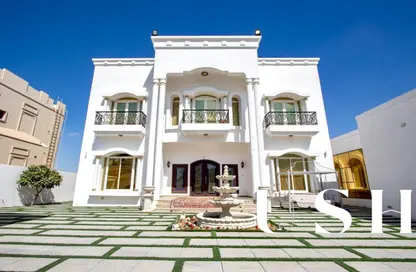 Villa - 5 Bedrooms - 7+ Bathrooms for rent in Al Quoz 4 Villas - Al Quoz 4 - Al Quoz - Dubai