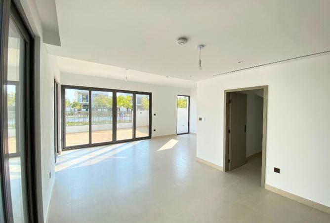 15201418 - Property Main Image