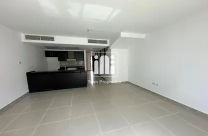 Villa - 2 Bedrooms - 3 Bathrooms for rent in Desert Style - Al Reef Villas - Al Reef - Abu Dhabi