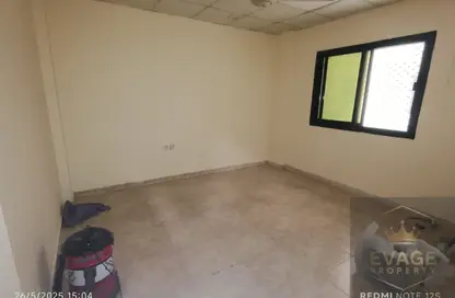 شقة - 1 حمام للايجار في مساكن كورنيش عجمان - طريق كورنيش عجمان - عجمان
