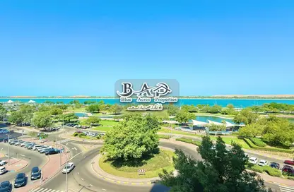 شقة - 3 غرف نوم - 3 حمامات للايجار في شارع الكورنيش - أبوظبي