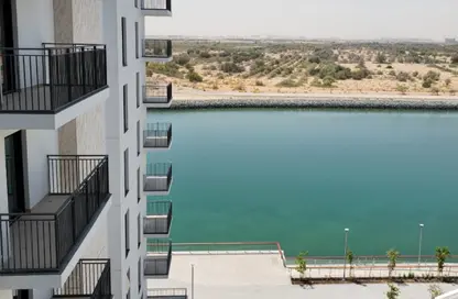 Apartment - 1 Bathroom for sale in Waters Edge - Yas Island - Abu Dhabi