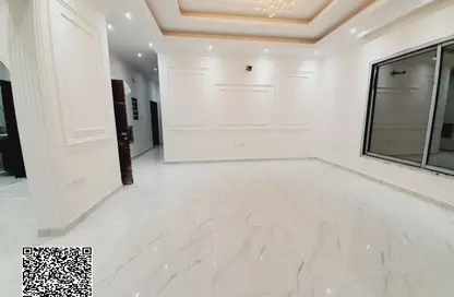 Villa - 5 Bedrooms - 7 Bathrooms for rent in Al Yasmeen - Ajman
