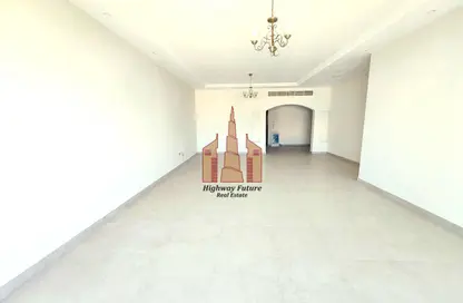 شقة - 3 غرف نوم - 3 حمامات للايجار في برج صحارى 1 - مجمع صحارى - النهدة - الشارقة