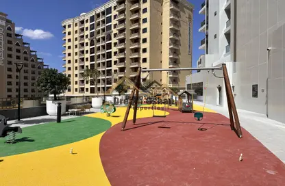 Apartment - 1 Bedroom - 2 Bathrooms for rent in Sama Al Jaddaf - Al Jaddaf - Dubai