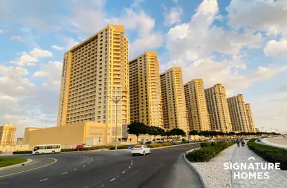 Apartment - Studio - 1 Bathroom for rent in Lakeside Tower B - Lakeside Residence - Dubai Production City (IMPZ) - Dubai