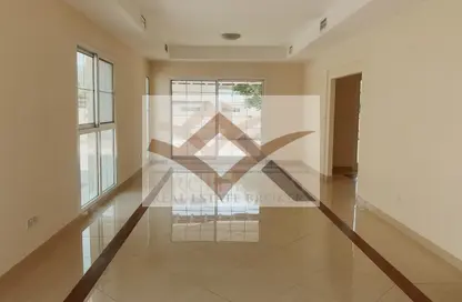 Villa - 3 Bedrooms - 4 Bathrooms for rent in Rahat - Mudon - Dubai