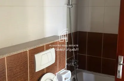 Apartment - 3 Bedrooms - 4 Bathrooms for rent in Queen Tower - Al Qasba - Sharjah