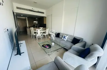 شقة - غرفة نوم - 2 حمامات للايجار في برج ريجيل - قرية الجميرا سركل - دبي