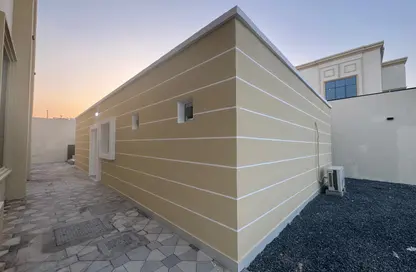 شقة - 2 غرف نوم - 2 حمامات للايجار في مدينة الرياض - أبوظبي